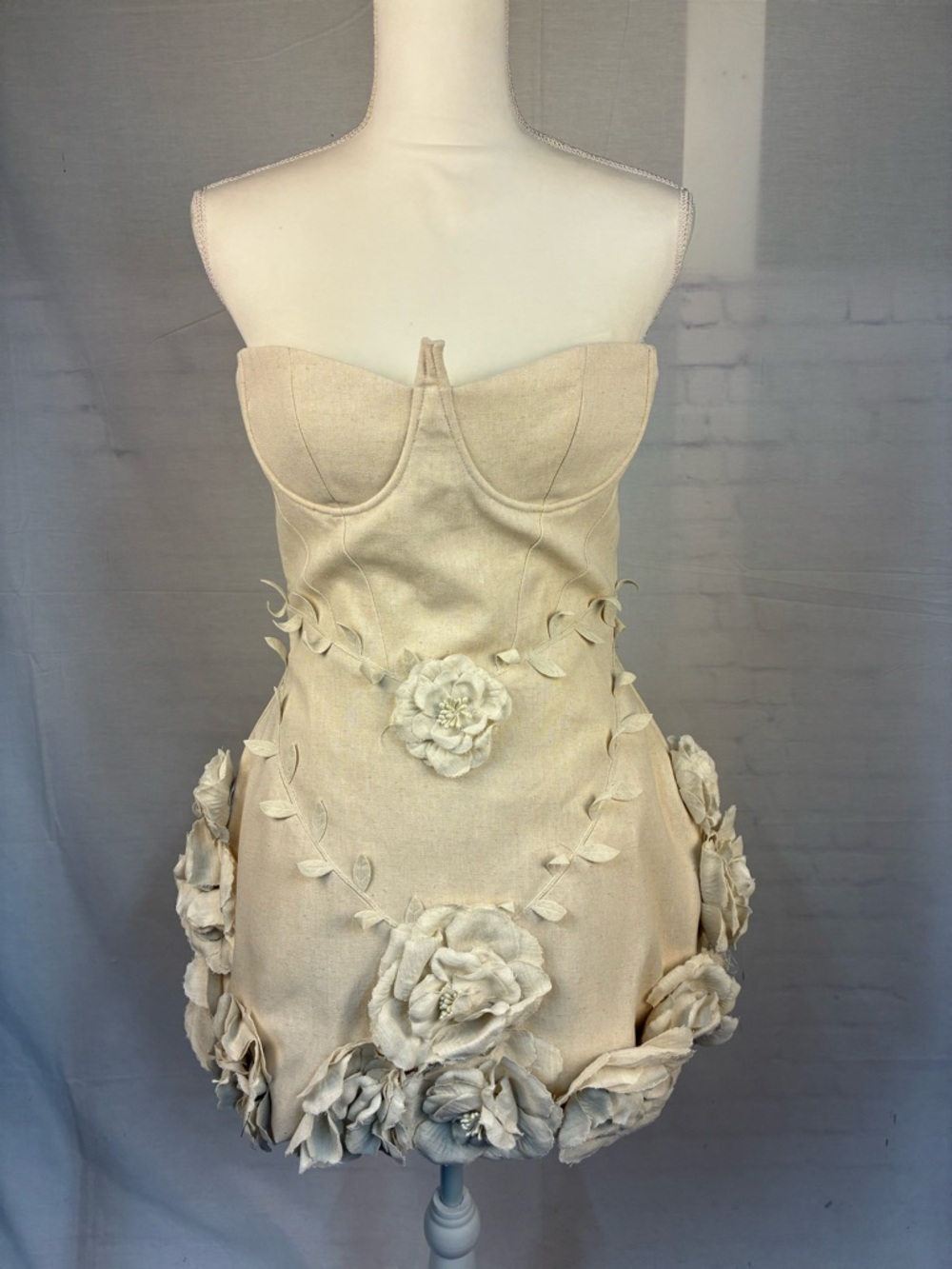 Sierra Darien Ivoire Bustier Dress With 3D Floral Appliqués L
